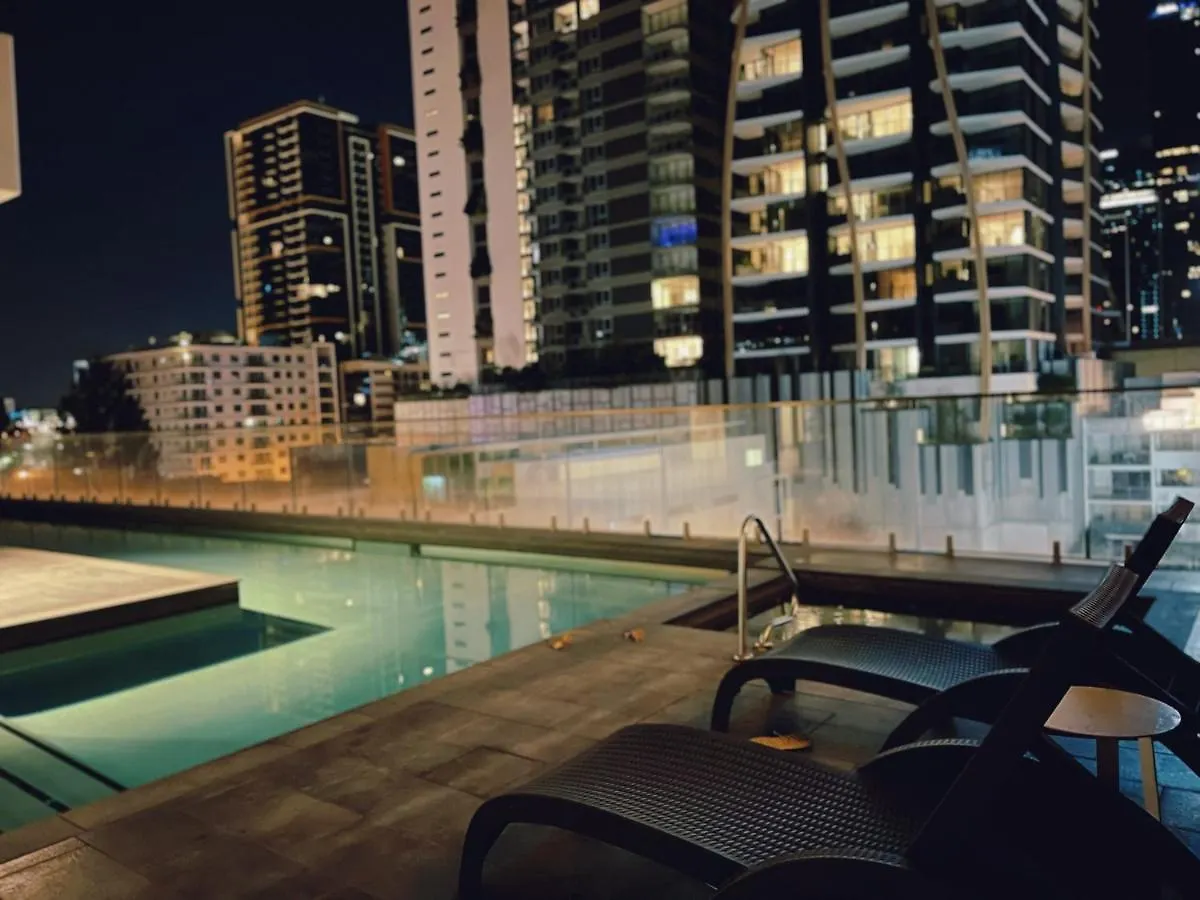 Cultural Oasis Kingbed Apt At South Bank بريزبين 0*,  أستراليا